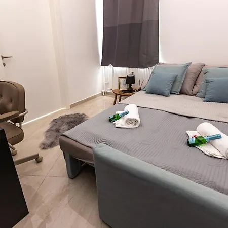 Kossuth Loft Apartment- Location In Downtown Apartman *